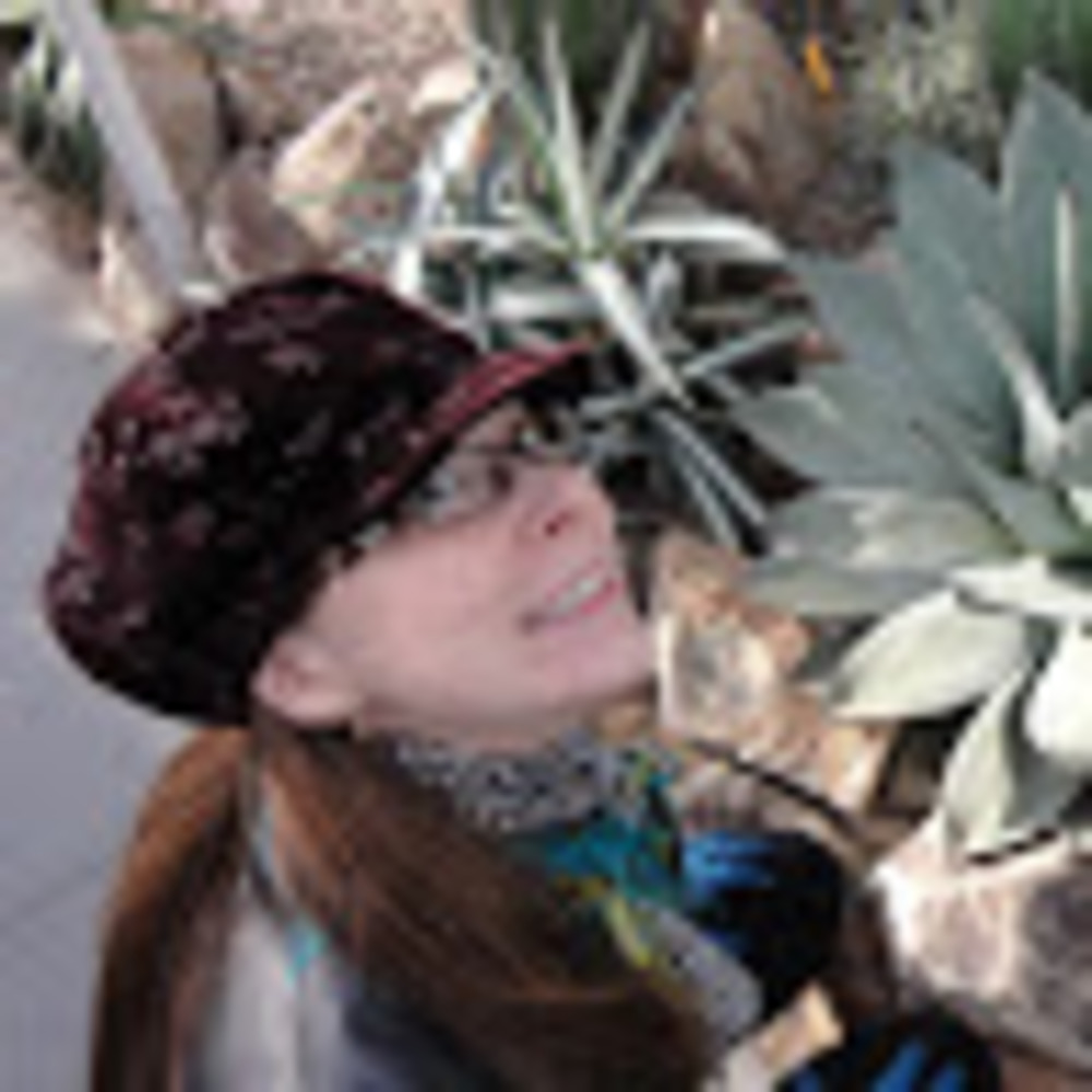 Meet your Posher, Claire